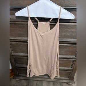 Women’s medium activewear dress